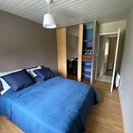 Avec Piscine, Proche De Toutes Commodites *