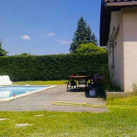 Avec Piscine, Proche De Toutes Commodites * Sainte-Eulalie (Gironde)